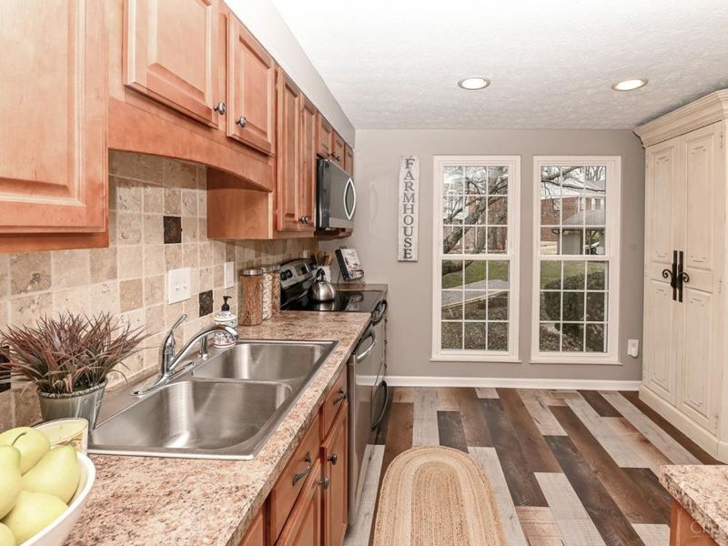 10802 Lakehurst Court, Unit 114, Sycamore Township, OH 45242 Photo 12