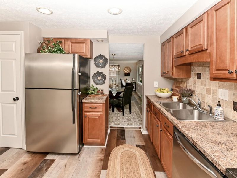 10802 Lakehurst Court, Unit 114, Sycamore Township, OH 45242 Photo 13