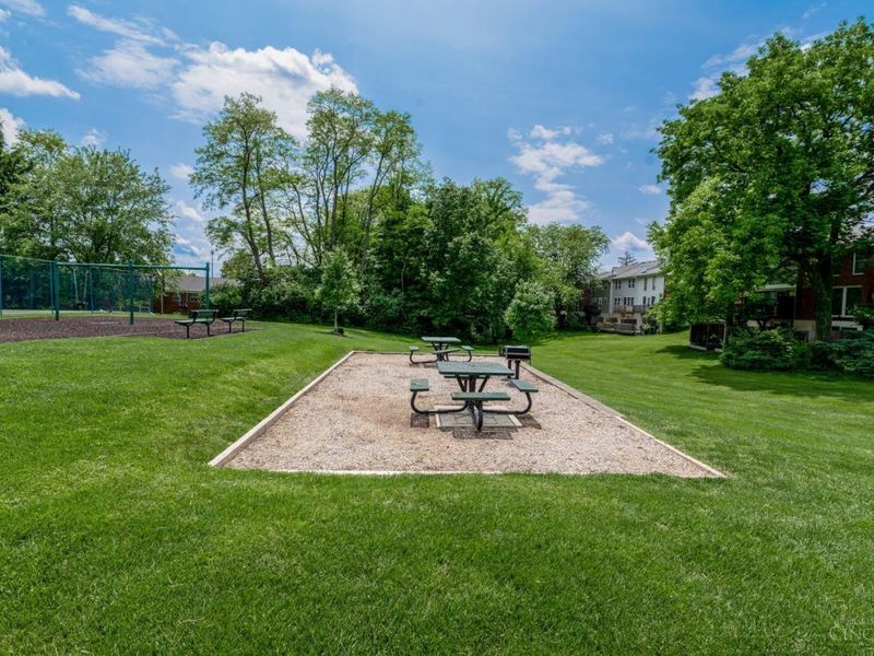 10802 Lakehurst Court, Unit 114, Sycamore Township, OH 45242 Photo 51