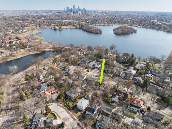 2740 Thomas Avenue S, Minneapolis, MN 55416