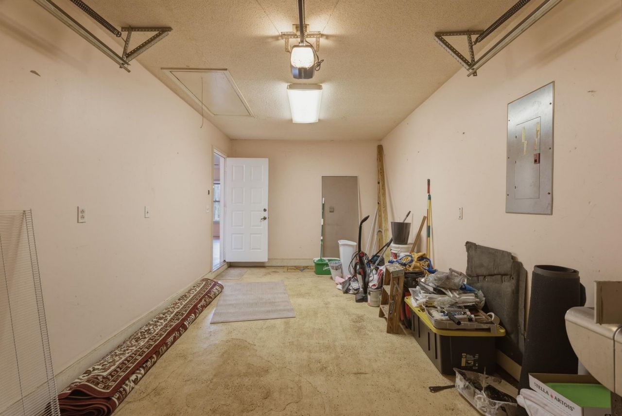 100 Timberline Dr. Photo 12