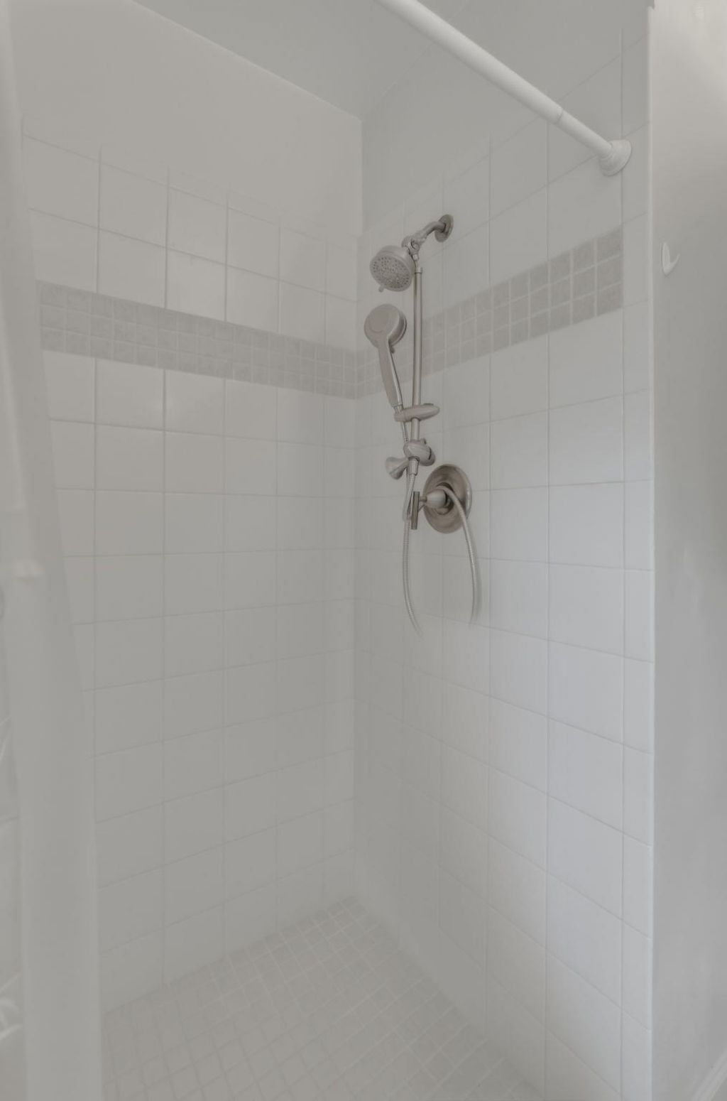 100 Timberline Dr. Photo 19