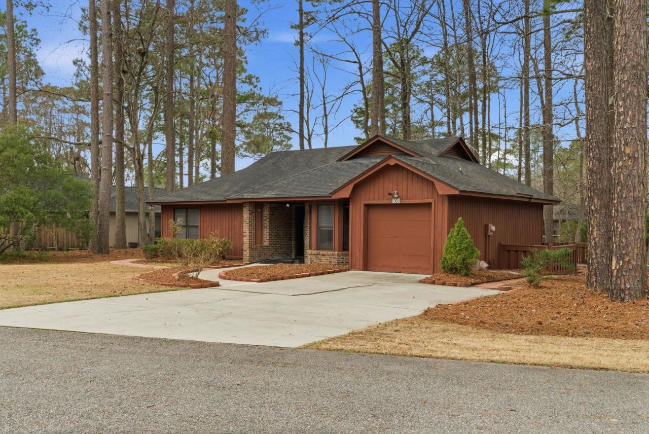 100 Timberline Dr. Photo 24