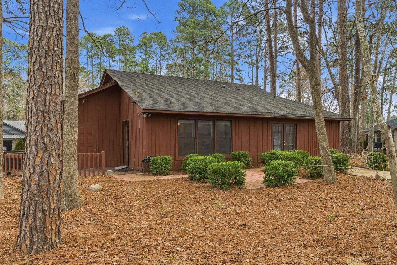 100 Timberline Dr. Photo 30