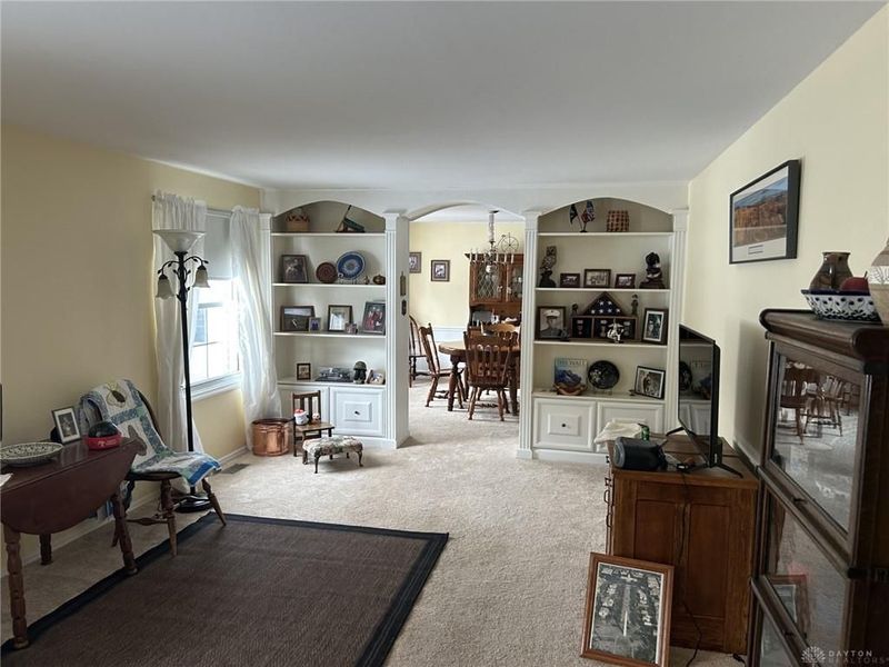 2415 Tennyson Drive, Bellbrook, OH 45305 Photo 4