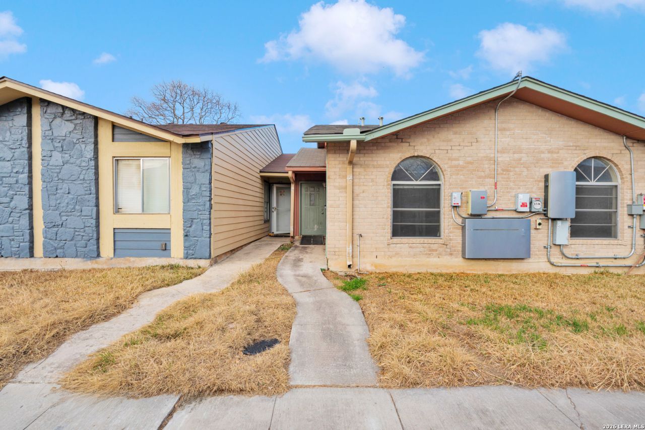 1229 Klondike, San Antonio, TX 78245 Main Photo