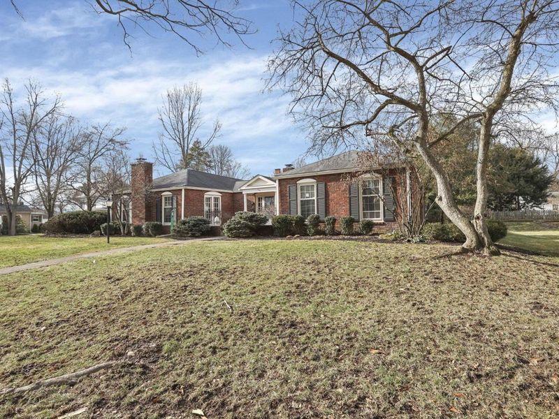 129 S Mulberry Street, Granville, OH 43023 Photo 4