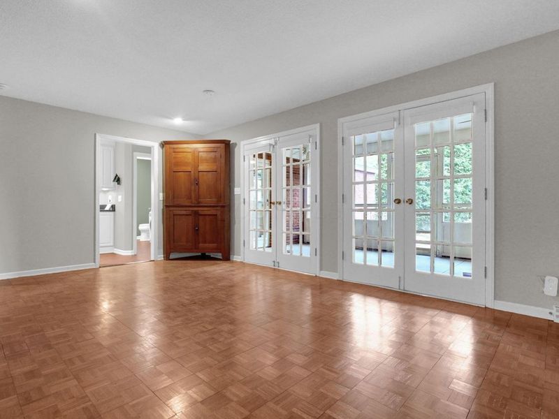 129 S Mulberry Street, Granville, OH 43023 Photo 8