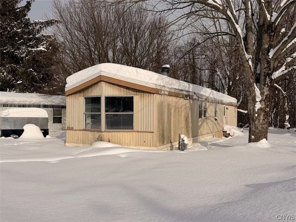 956 Middle Road, Unit 5A, Oswego, NY 13126