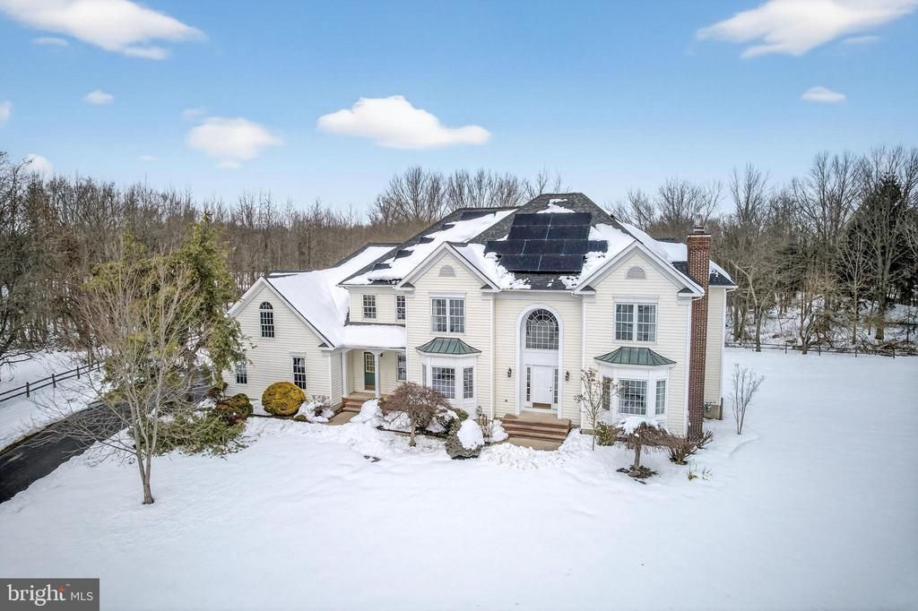 23 Silvers, Cranbury, NJ 08512 Main Photo