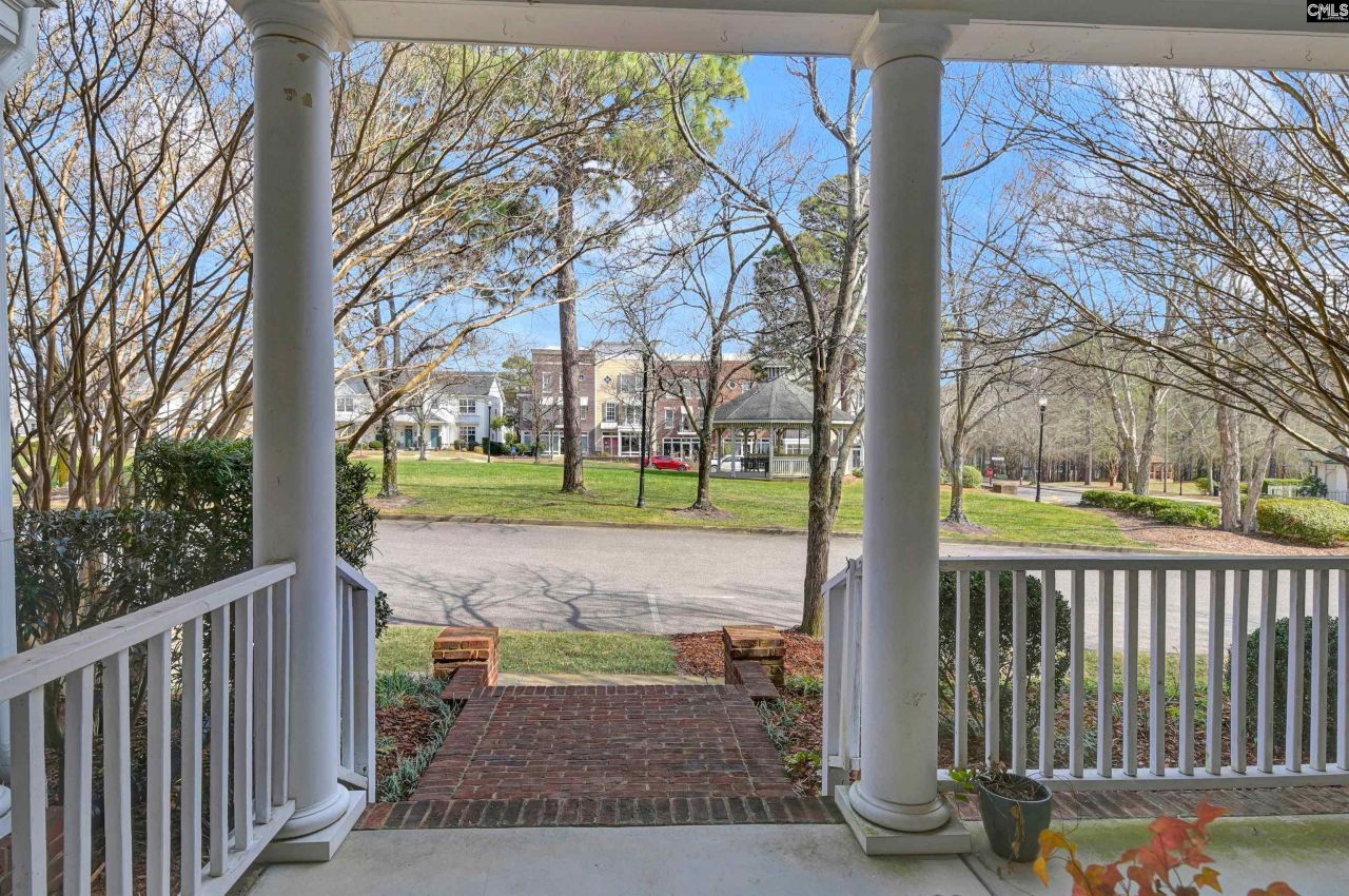 113 Wescott Place Photo 4