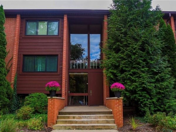 911 Canyon View Road, Unit 112, Northfield, OH 44067