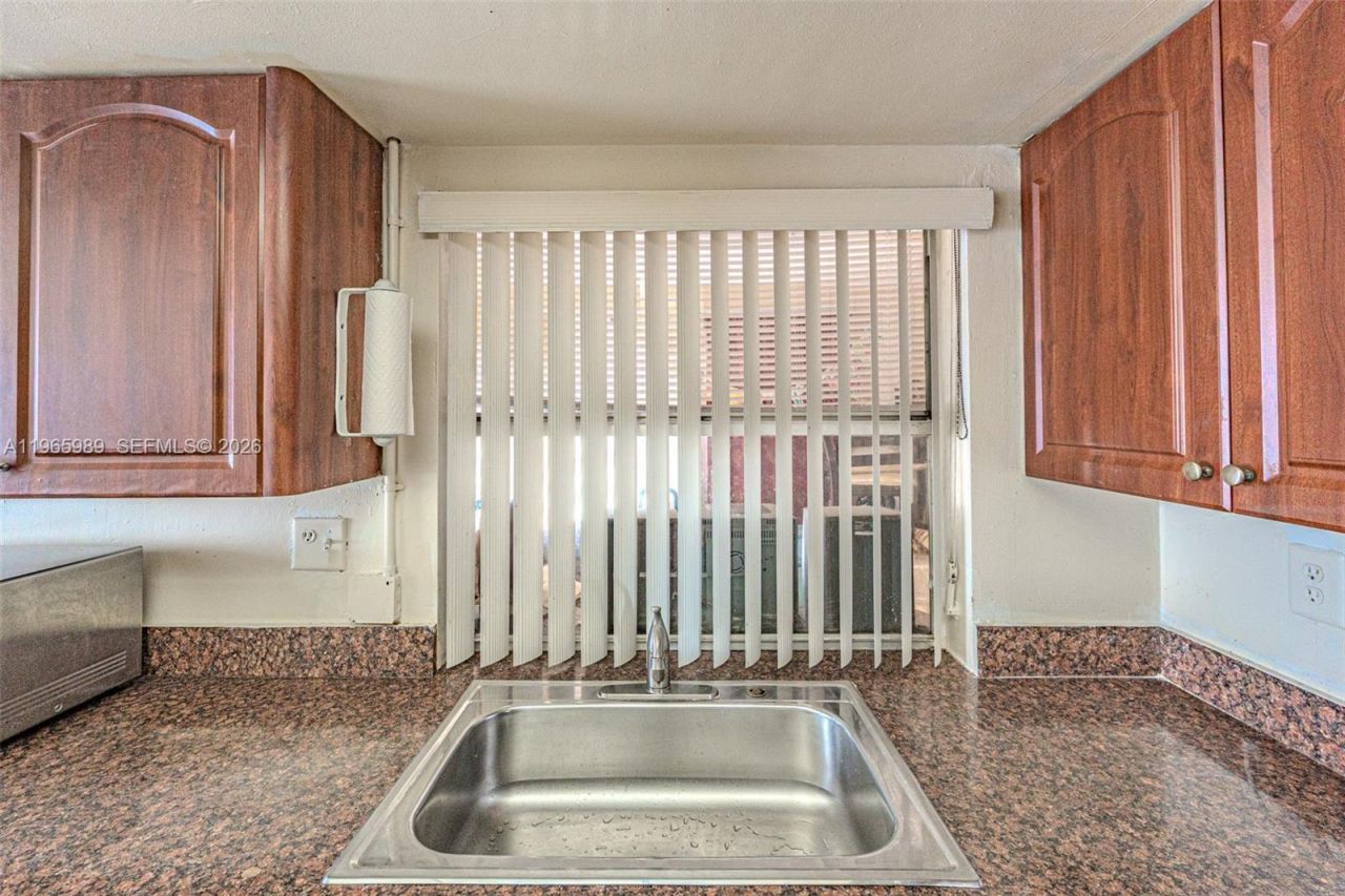 4541 NW 23rd St, Lauderhill, FL 33313 Photo