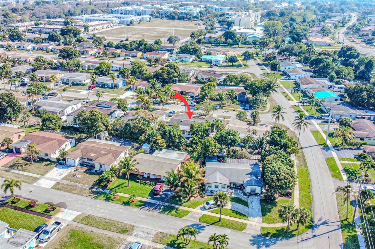 4541 NW 23rd St, Lauderhill, FL 33313 Photo