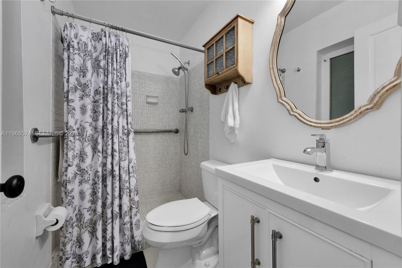 18525 SW 90th Ct, Cutler Bay, FL 33157 Photo