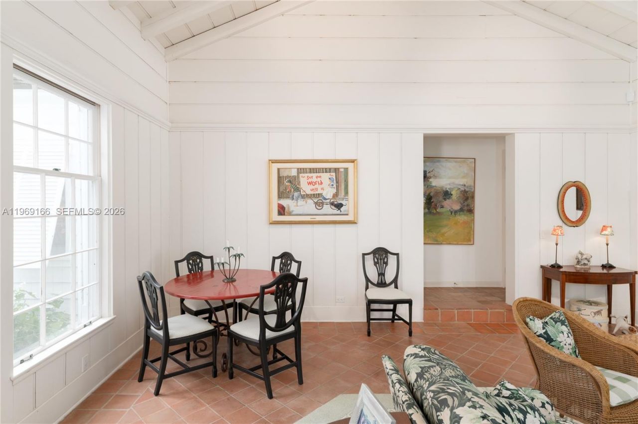 200 S Beach Rd, Jupiter Island, FL 33455 Photo