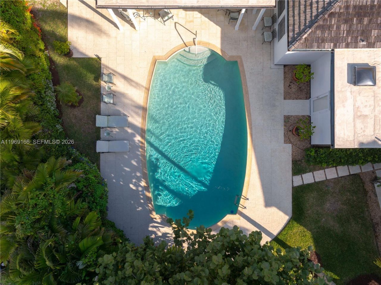 200 S Beach Rd, Jupiter Island, FL 33455 Photo