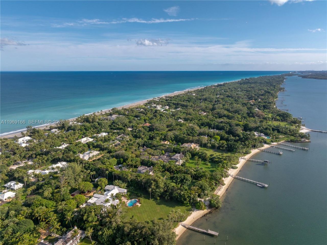 200 S Beach Rd, Jupiter Island, FL 33455 Photo