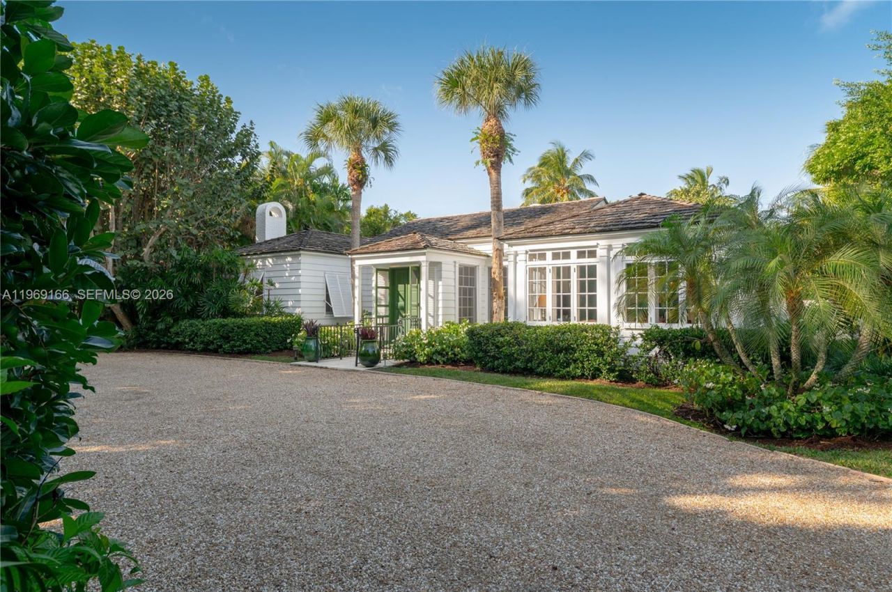 200 S Beach Rd, Jupiter Island, FL 33455 Photo