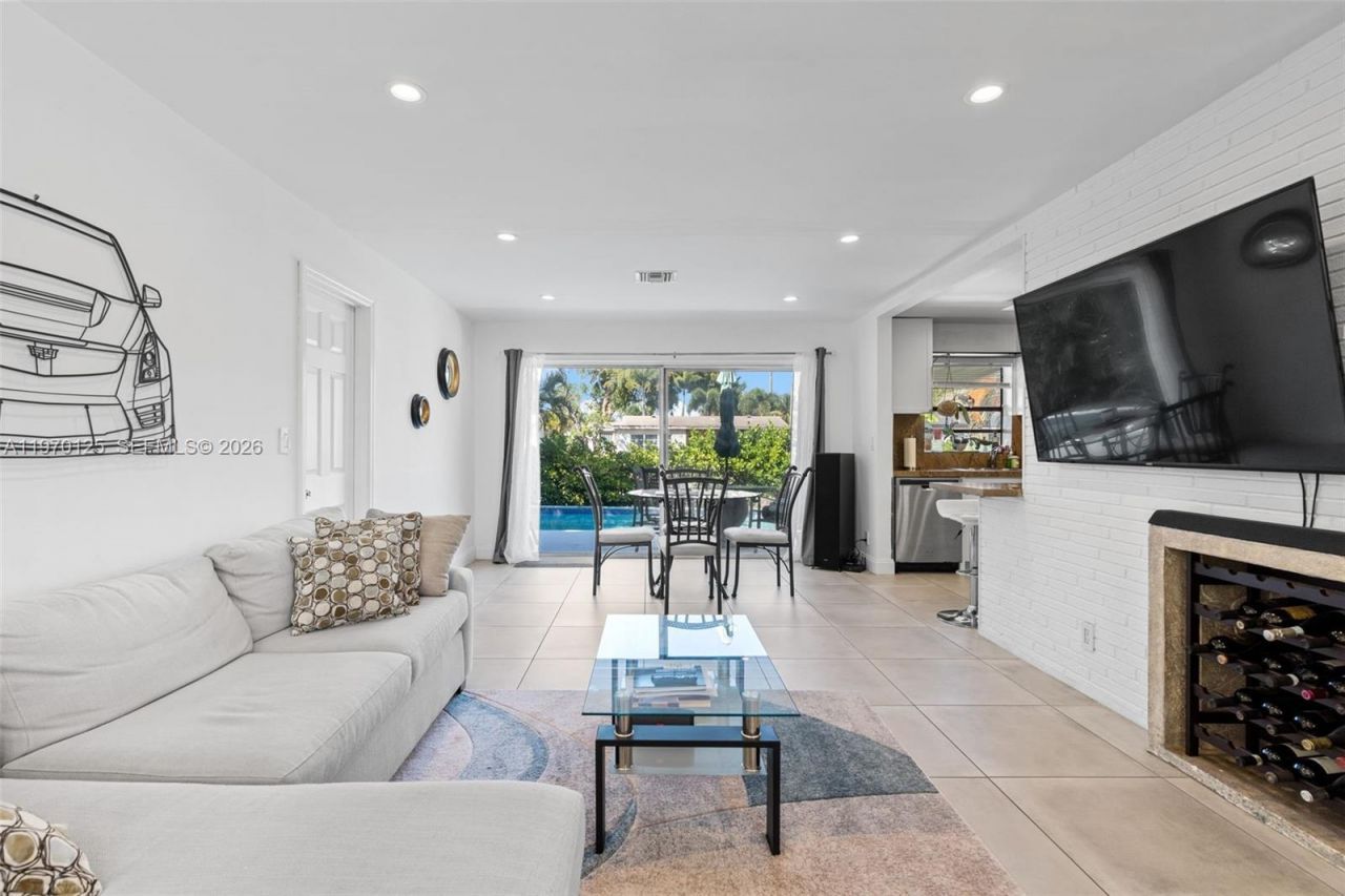 3035 Hayes St, Hollywood, FL 33021 Photo