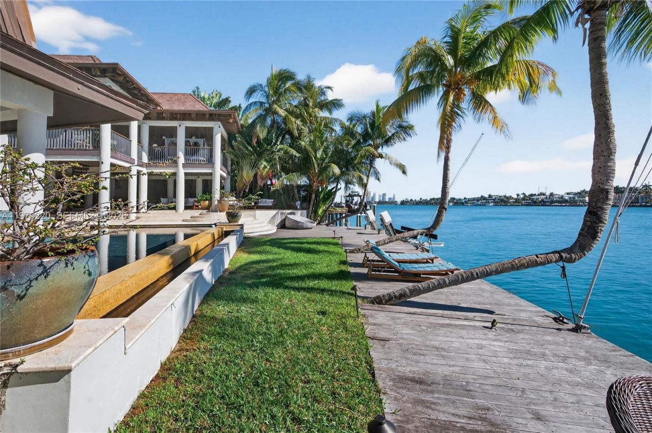 14 W San Marino Dr, Miami Beach, FL 33139 Photo