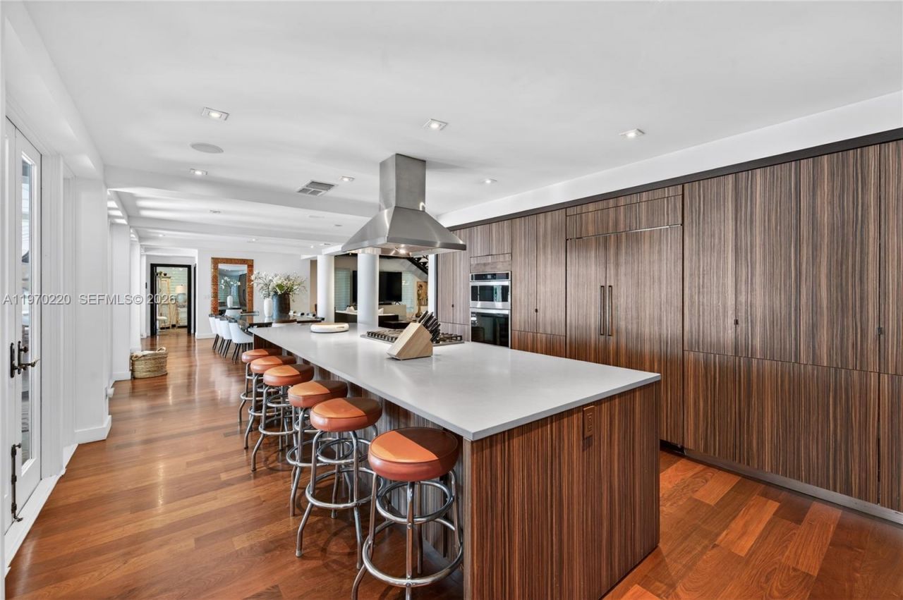 14 W San Marino Dr, Miami Beach, FL 33139 Photo