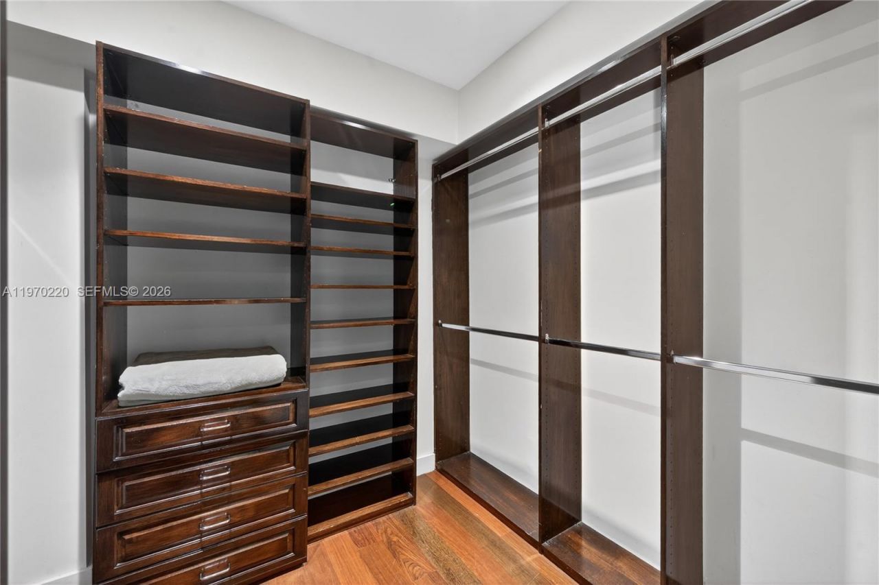 14 W San Marino Dr, Miami Beach, FL 33139 Photo