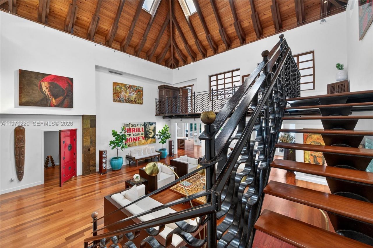 14 W San Marino Dr, Miami Beach, FL 33139 Photo