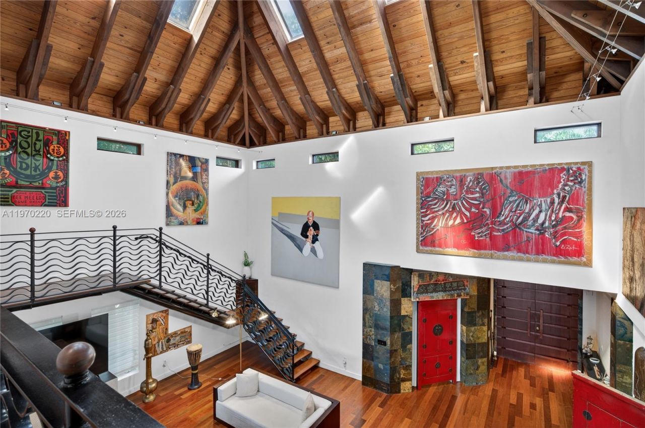 14 W San Marino Dr, Miami Beach, FL 33139 Photo