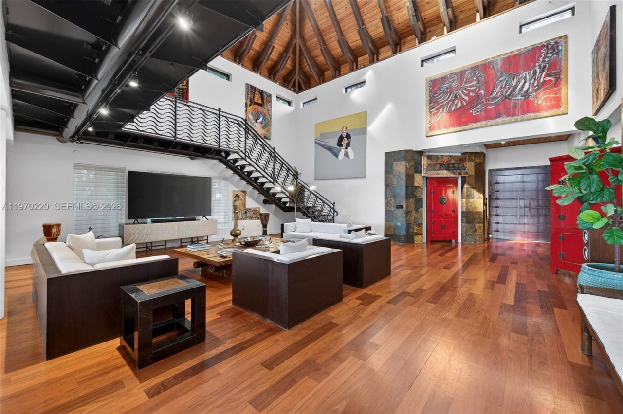 14 W San Marino Dr, Miami Beach, FL 33139 Photo