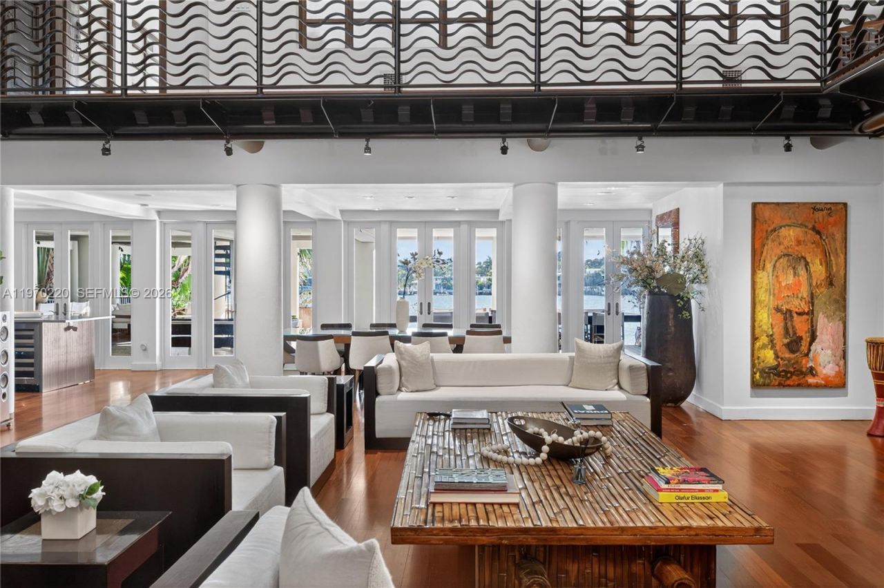 14 W San Marino Dr, Miami Beach, FL 33139 Photo