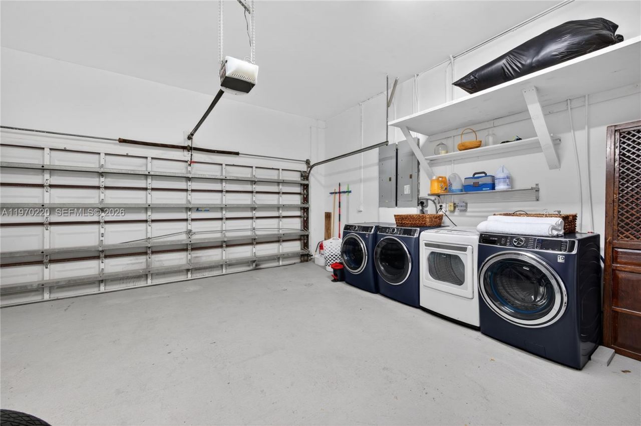 14 W San Marino Dr, Miami Beach, FL 33139 Photo