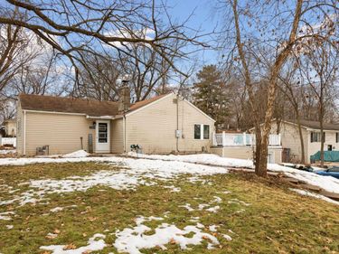 5749 Grandview Boulevard, Mound, MN 55364