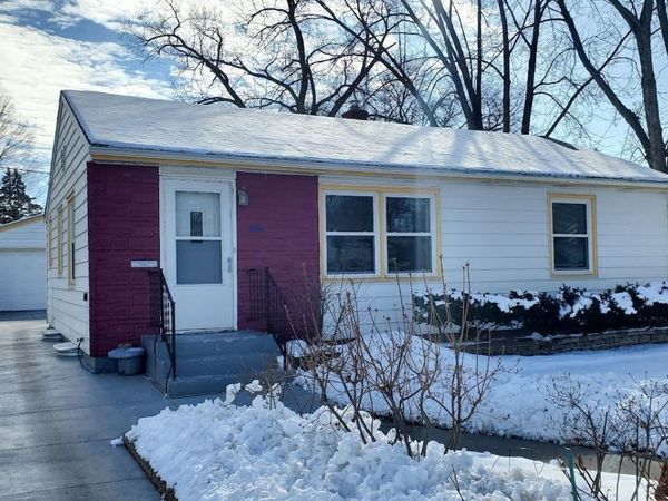 2156 Bush Avenue E, Saint Paul, MN 55119