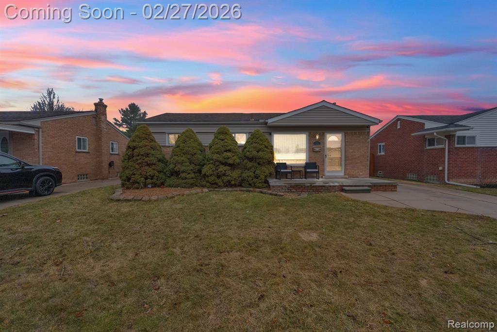 8281 Huron Street, Taylor, MI 48180 Main Photo