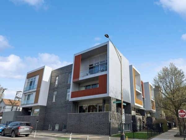 935 N Hermitage Avenue, Unit 3, Chicago, IL 60622