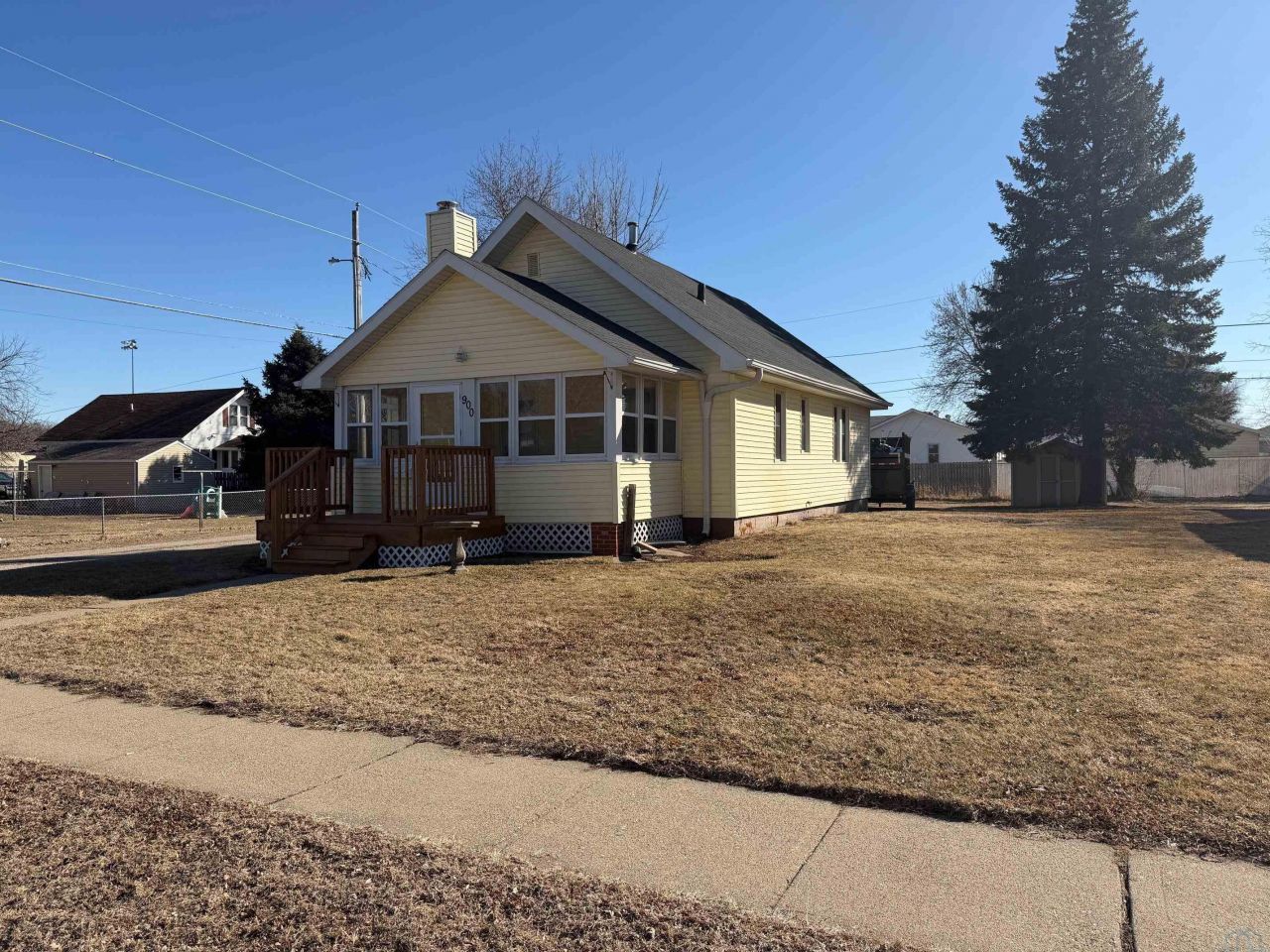 900 La Plante Ave, Sioux City, IA 51109 Main Photo