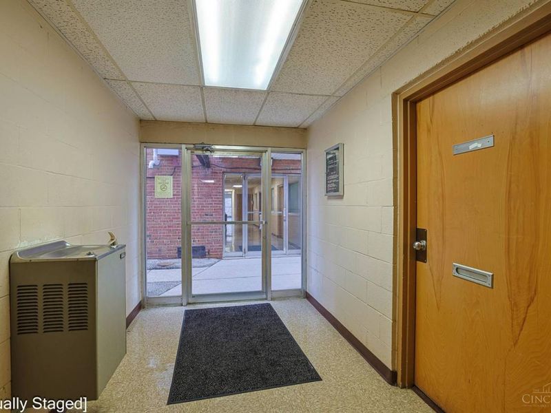 1172 W Galbraith Road, Springfield Twp., OH 45231 Photo 15