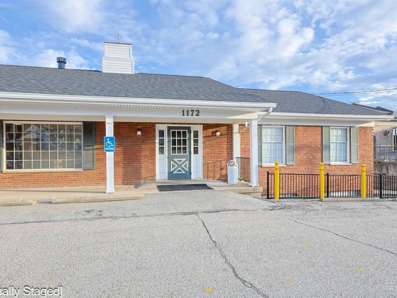 1172 W Galbraith Road, Springfield Twp., OH 45231 Photo 4