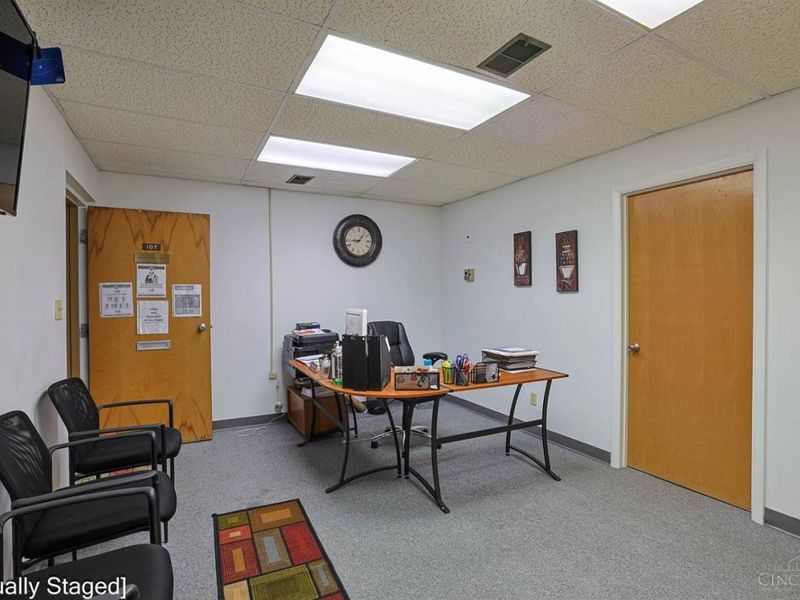 1172 W Galbraith Road, Springfield Twp., OH 45231 Photo 7