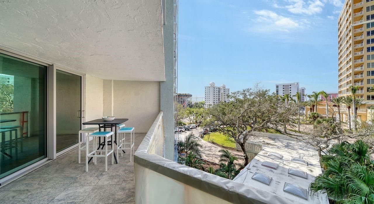 1111 N Gulfstream Avenue, Unit 4E, Sarasota, FL 34236 Photo