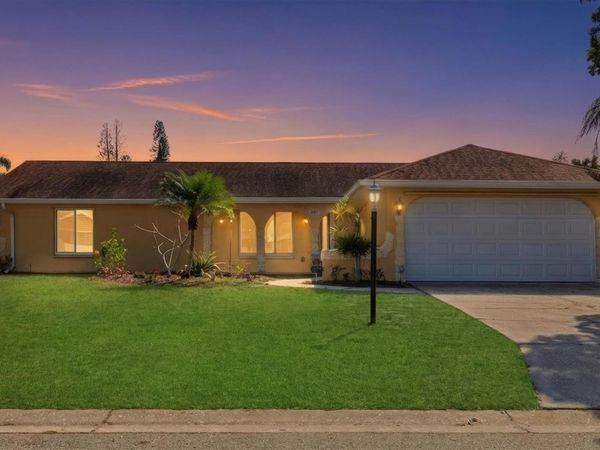 6007 9TH AVENUE W, BRADENTON, FL 34209