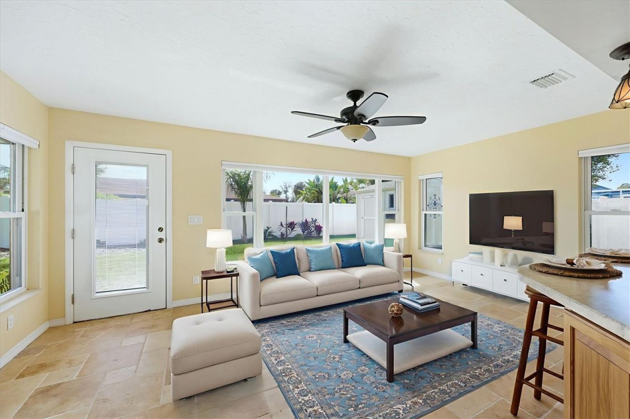 6007 9th Avenue W, Bradenton, FL 34209 Photo