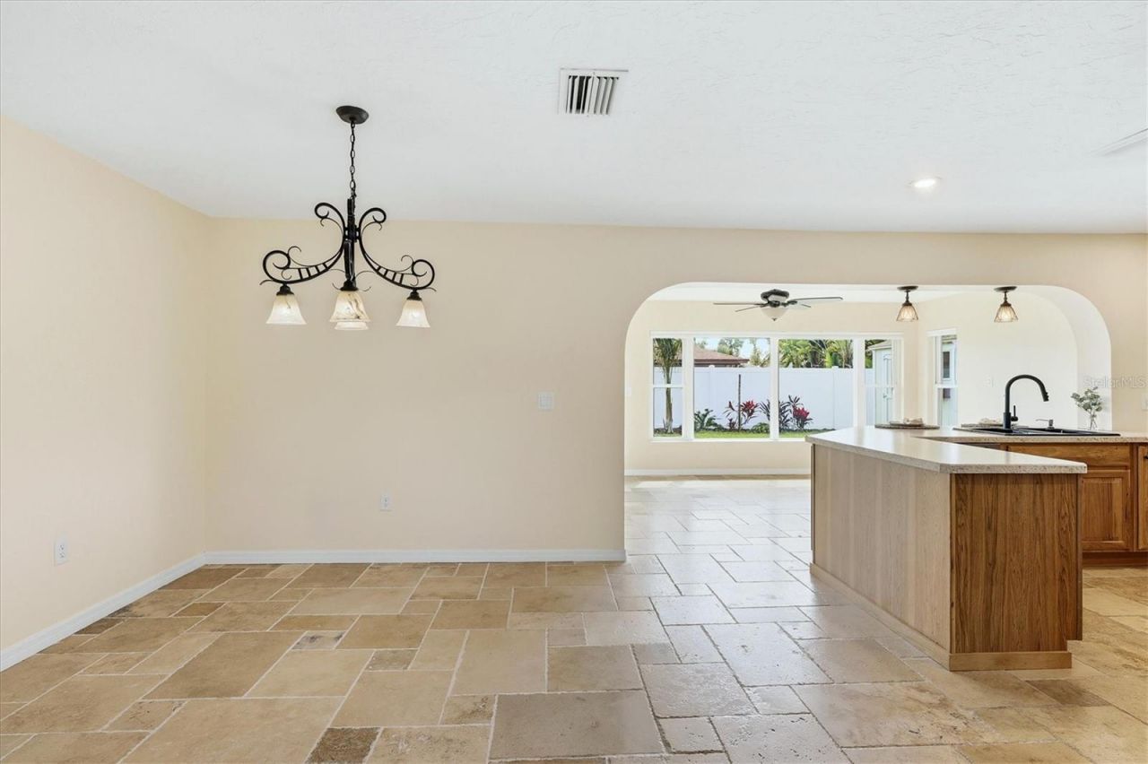 6007 9th Avenue W, Bradenton, FL 34209 Photo