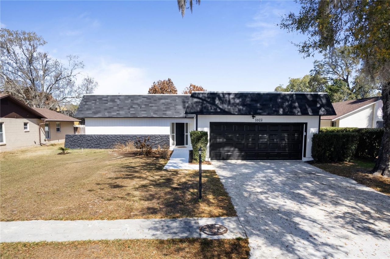 5923 Stratton Lane, Orlando, FL 32808 Photo