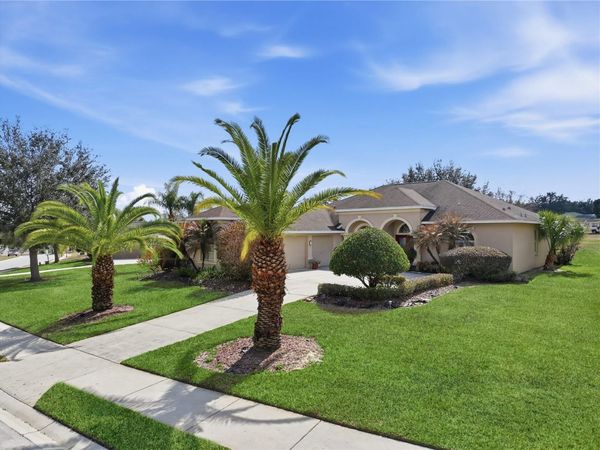 13642 THOROUGHBRED DRIVE, DADE CITY, FL 33525