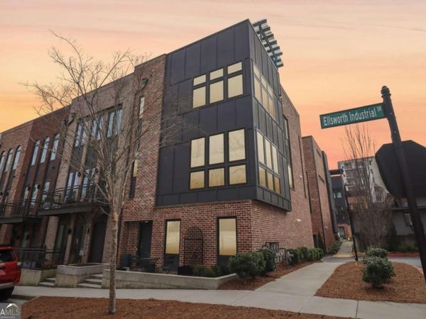 1229 Chelsea Circle NW, Atlanta, GA 30318