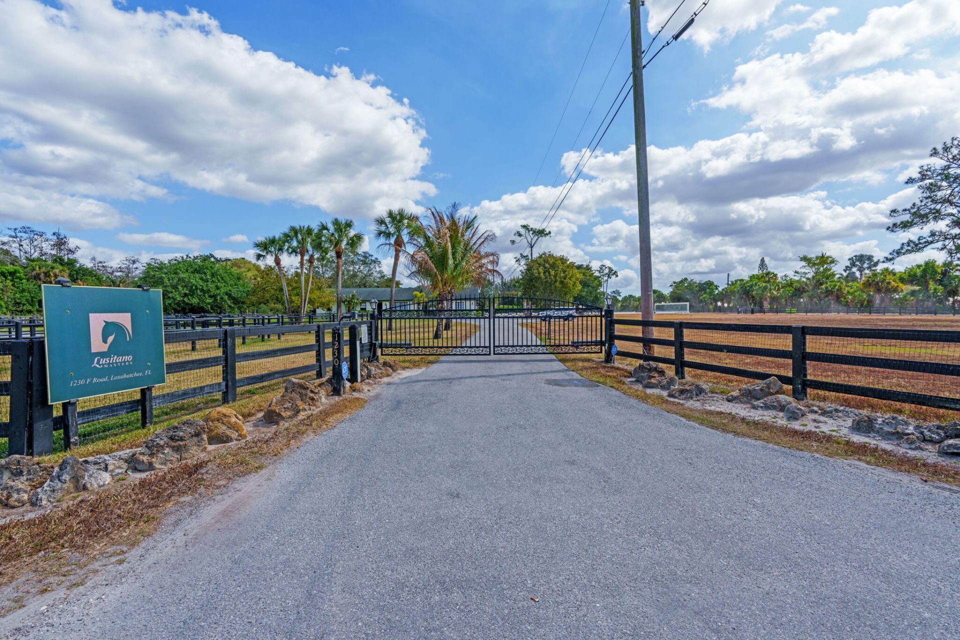 1230 F Road, Loxahatchee Groves, FL 33470 Photo