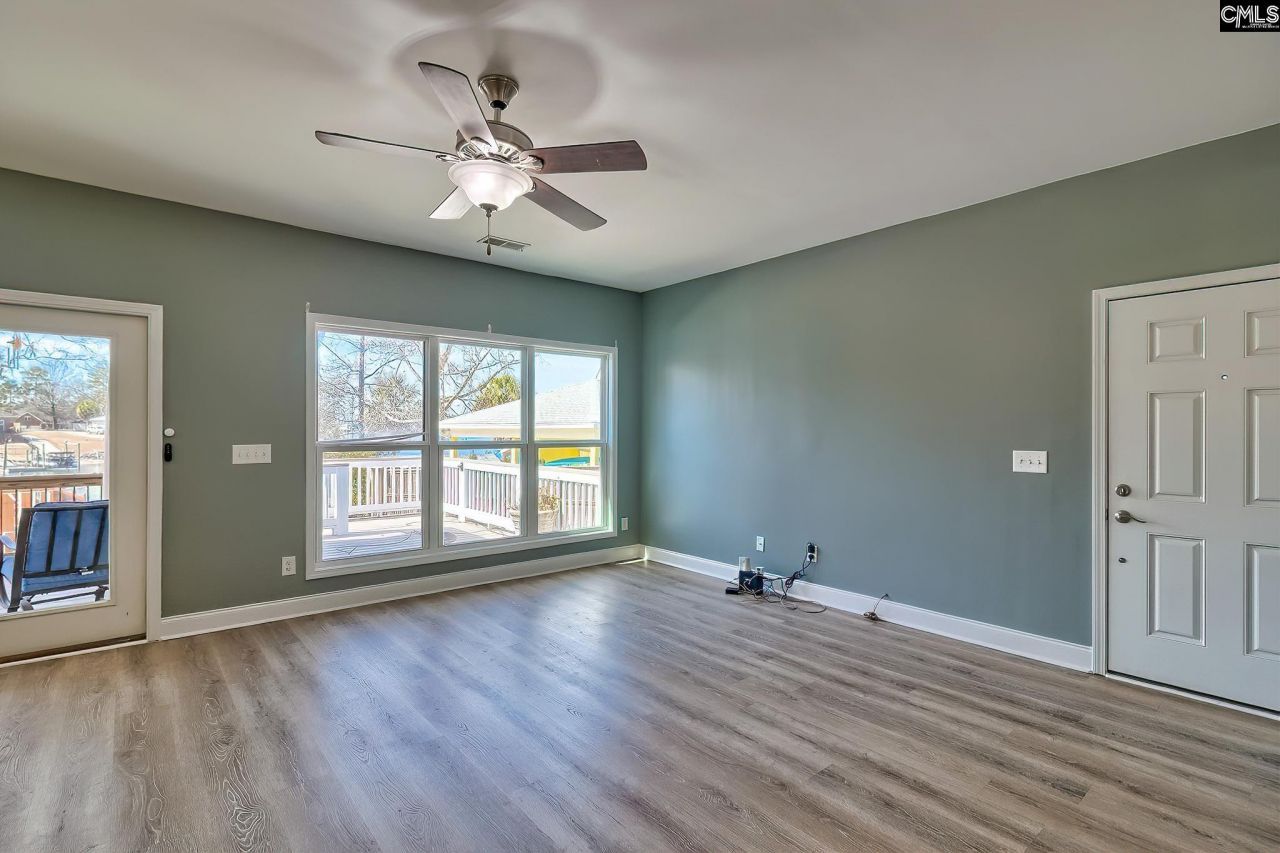 417 Dot Court  Photo 11