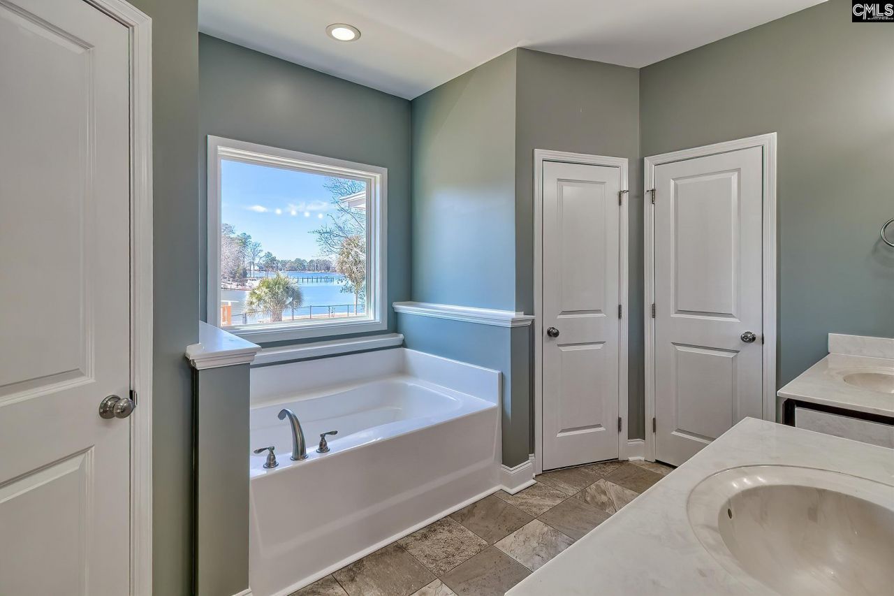 417 Dot Court  Photo 24